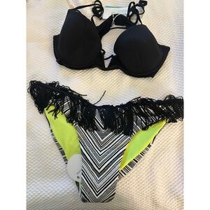 New w/tags Beach Bunny Swimwear XL Black Bikini Top Bottom Set‎ Fringe Zig Zag